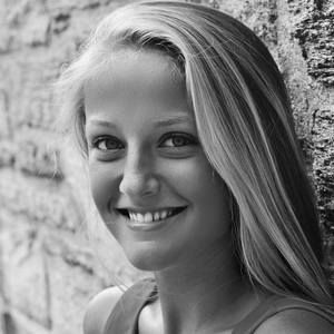 Meet your Posher, Ellie